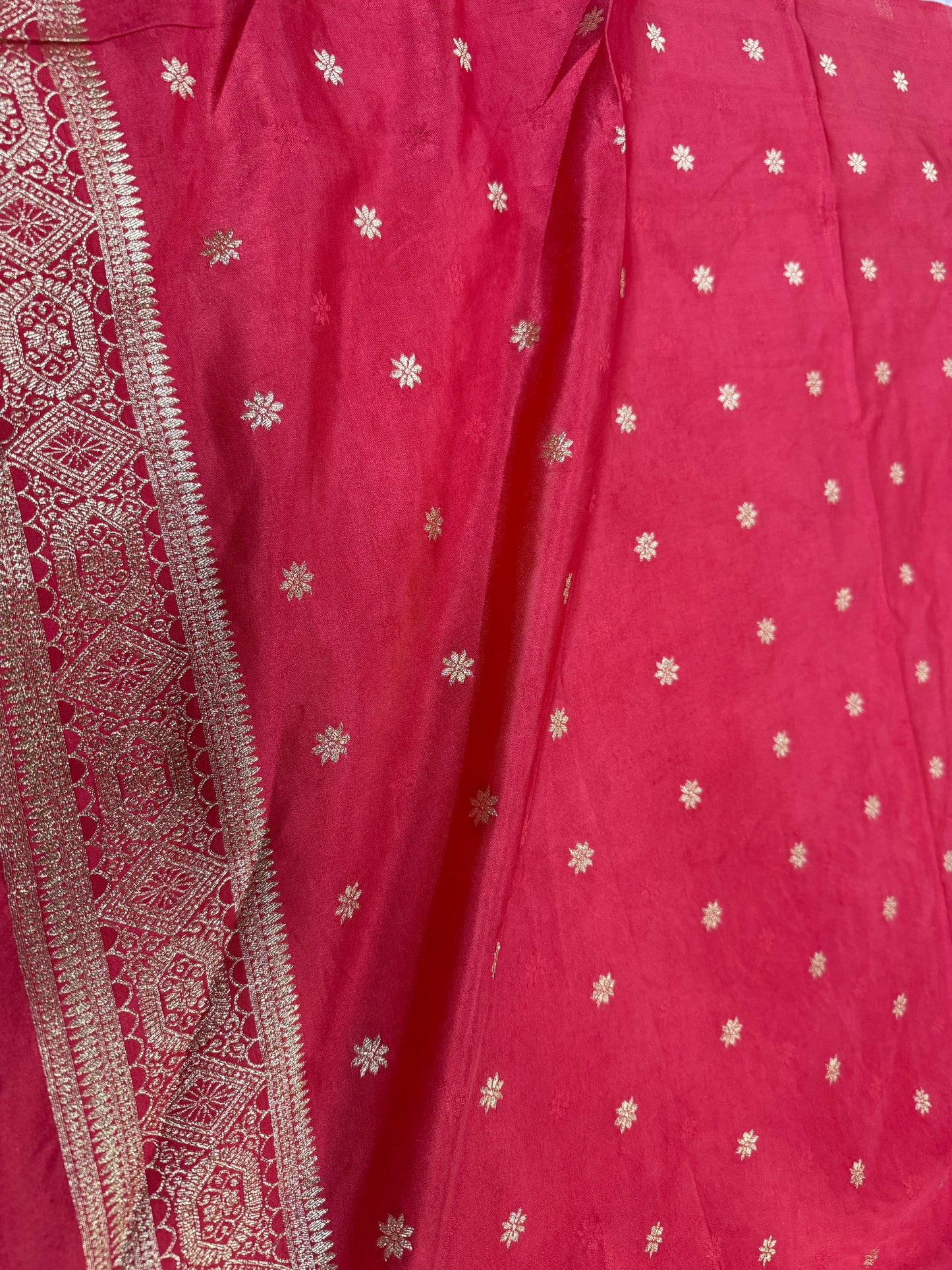 Classic Bridal Red Banarasi Silk Saree with Heritage Zari Weaving