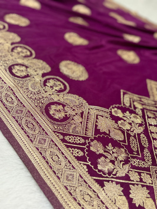 Magentic Wine Shades Banarasi Boota Pattern Floral Mashru Silk Saree