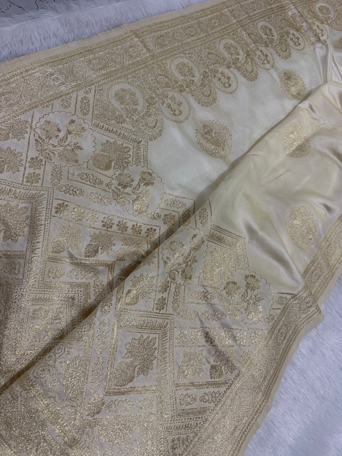 Classic  beige  Banarasi Silk Saree with Heritage Zari Weaving