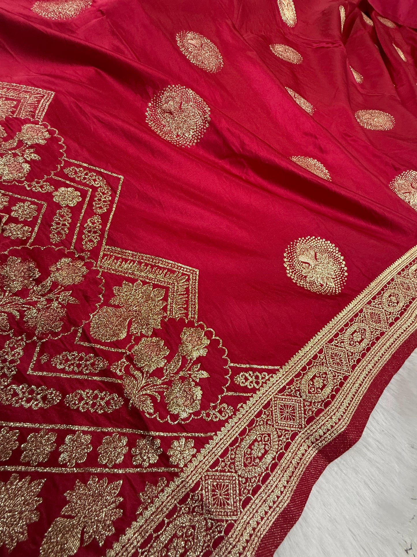 Classic Red Banarasi Silk Saree with Heritage Zari Weaving