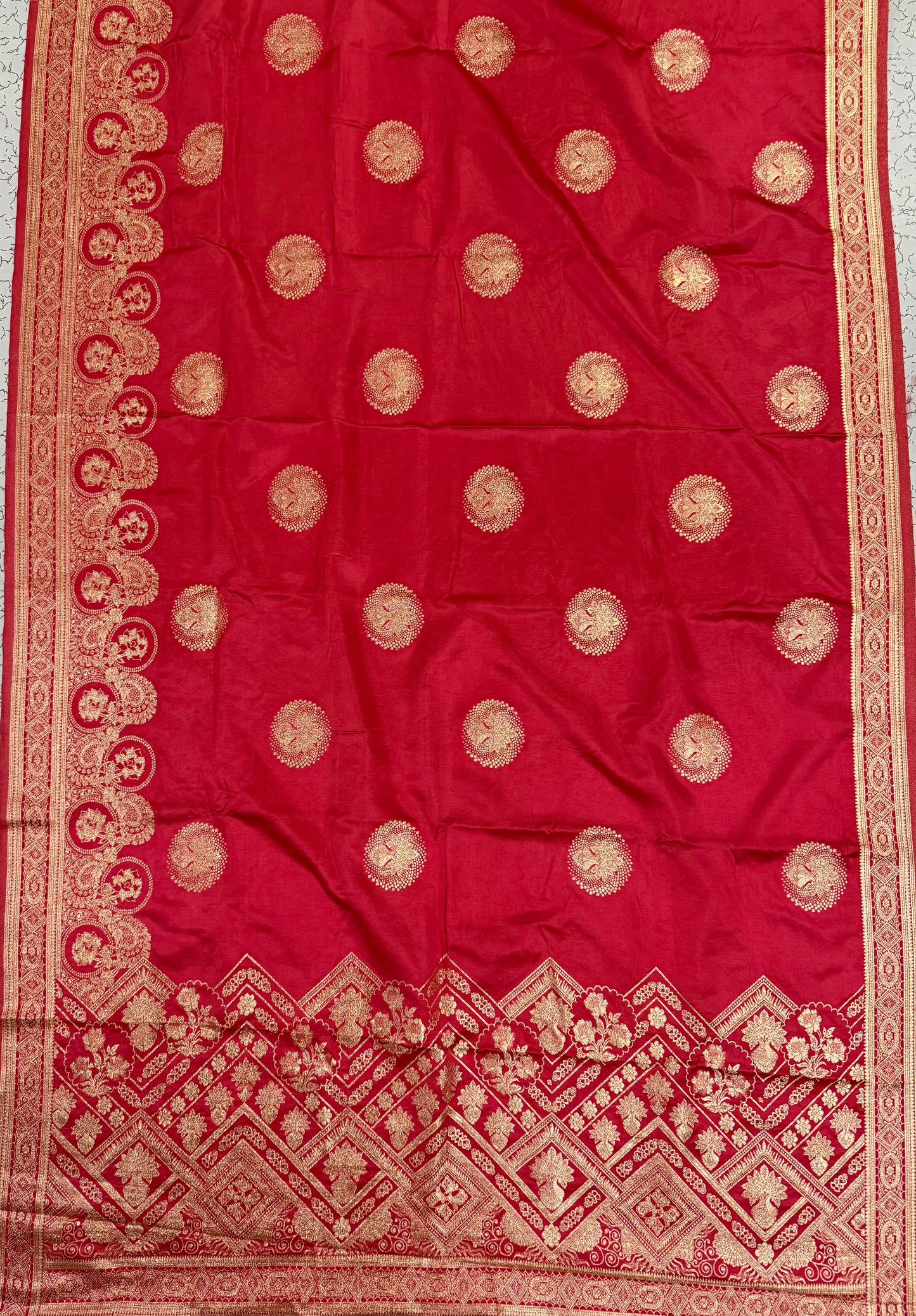 Classic Bridal Red  Banarasi Silk Saree with Heritage Zari Weaving