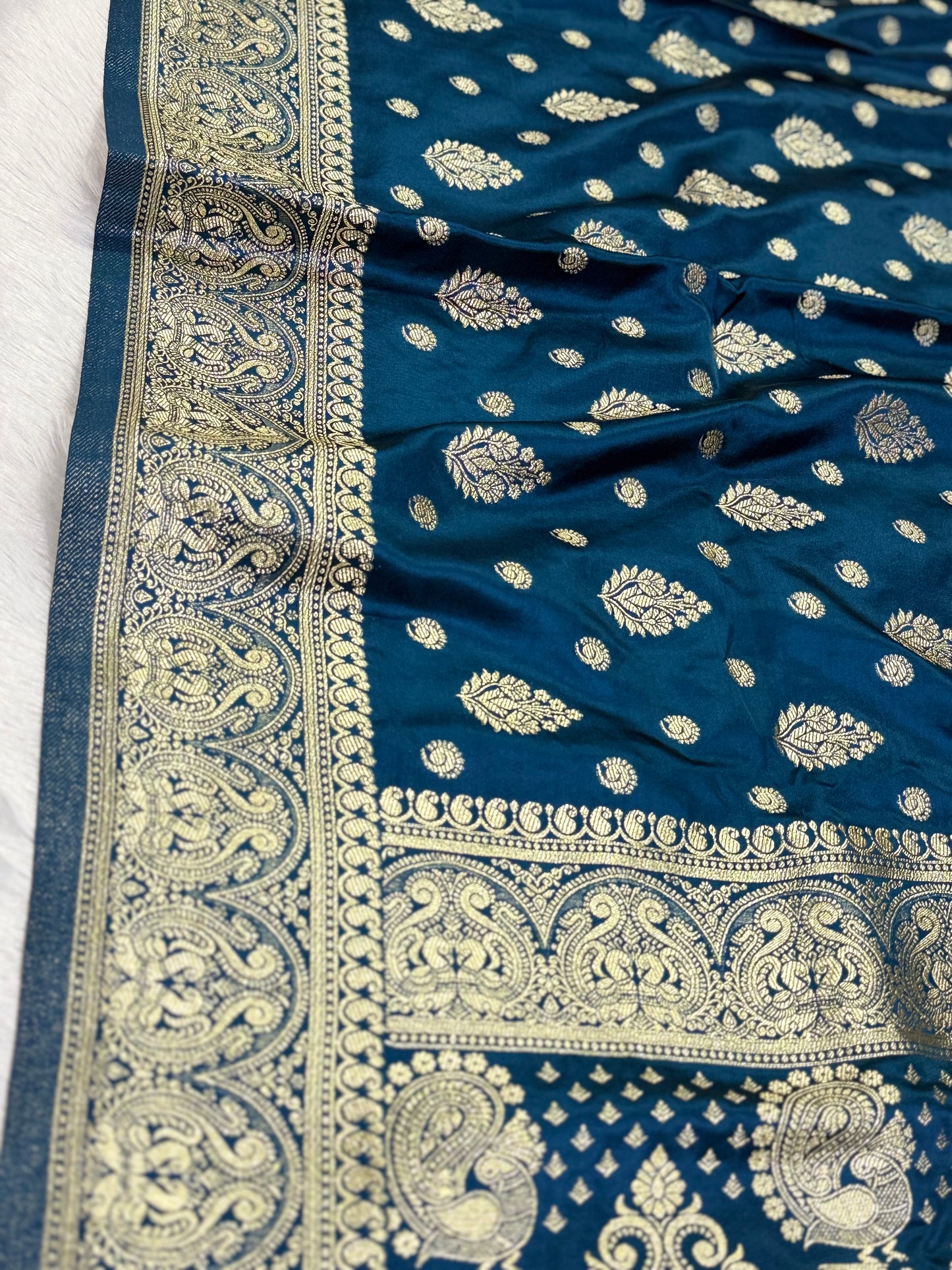 Classic peacock blue  Banarasi Silk Saree with Heritage Zari Weaving