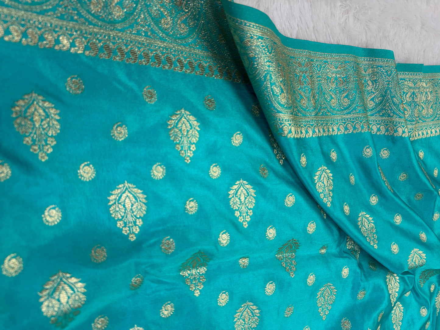 Classic Firozi Blue Banarasi Silk Saree with Heritage Zari Weaving