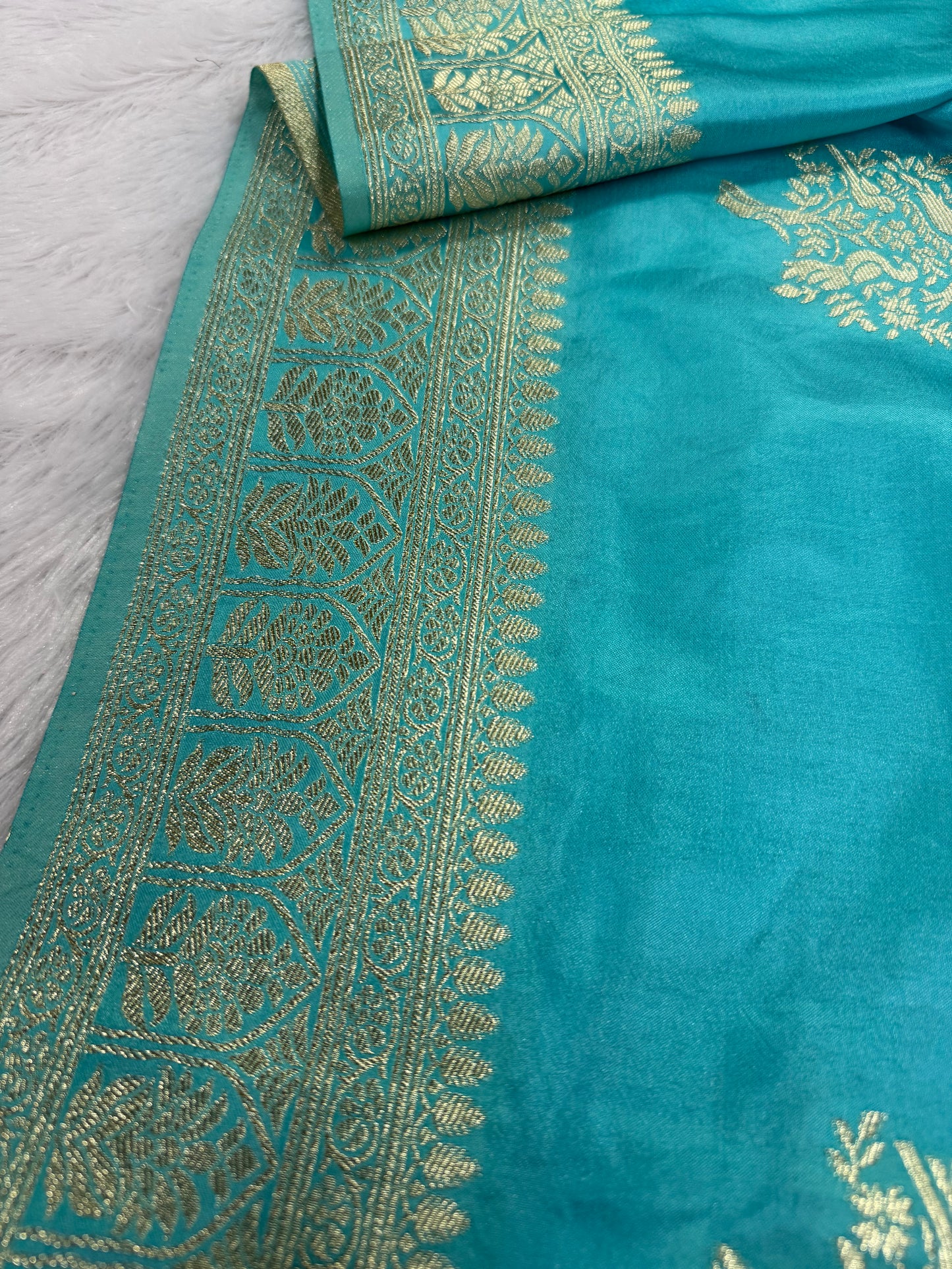 Classic Firozi Blue Banarasi Silk Saree with Heritage Zari Weaving