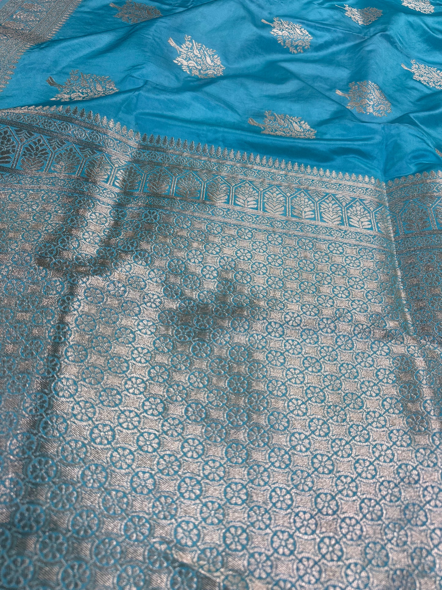 Classic Firozi Blue Banarasi Silk Saree with Heritage Zari Weaving