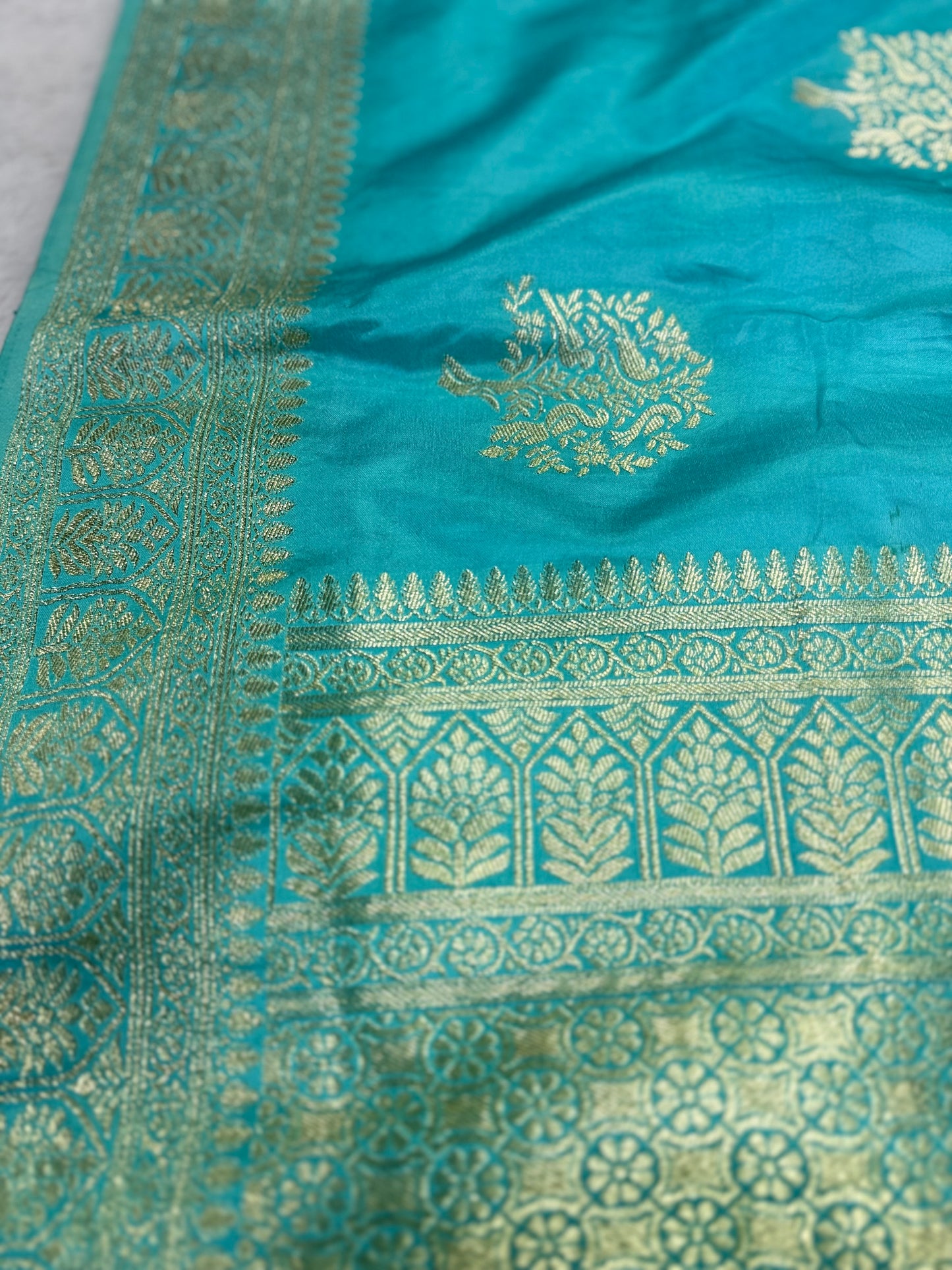 Classic Firozi Blue Banarasi Silk Saree with Heritage Zari Weaving